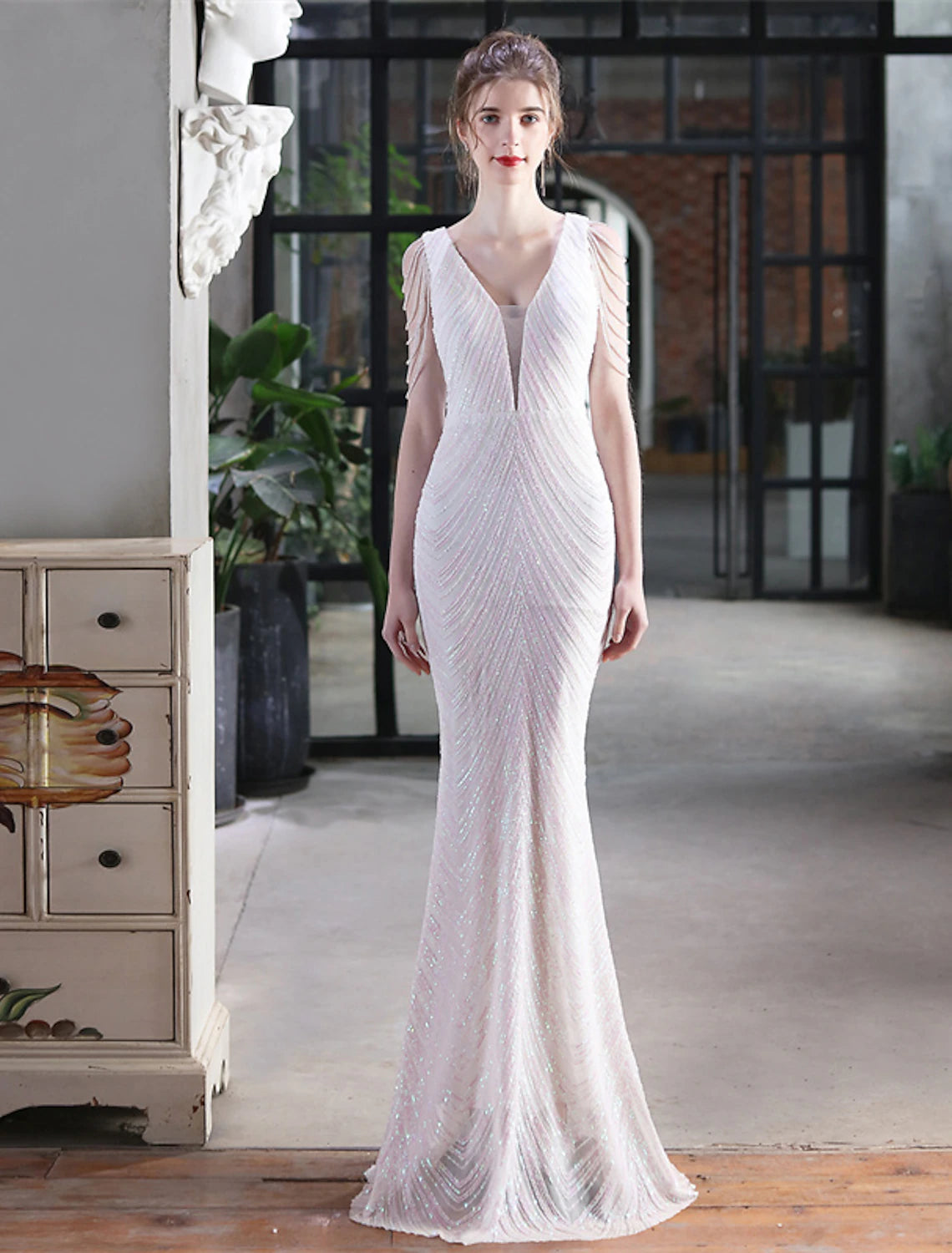 Wholesale Mermaid / Trumpet Prom Dresses Sparkle & Shine Dress Formal Wedding Guest Floor Length Sleeveless V Neck Sequined with Sequin